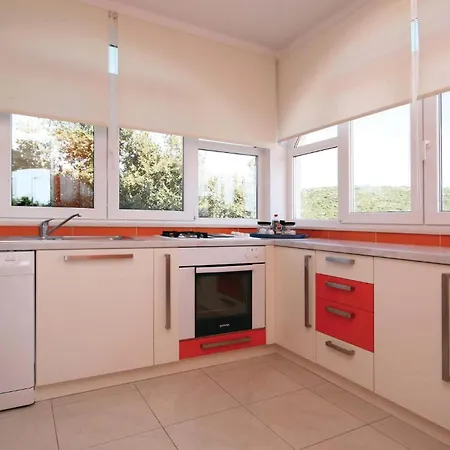 Σπίτι διακοπών Lovely In With Kitchen *