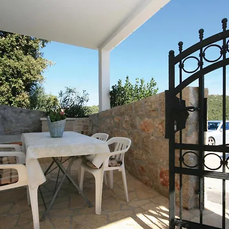 Σπίτι διακοπών Lovely In With Kitchen *